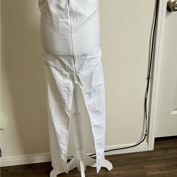 David’s Bridal white long slit control top slip size M - Picture 2 of 8